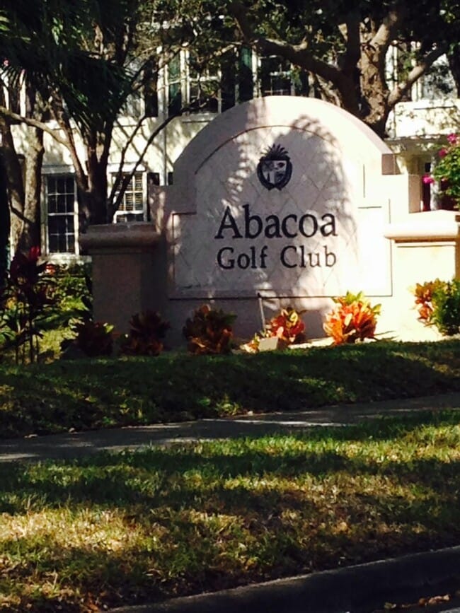 Foto del edificio - 1200 Town Center Dr