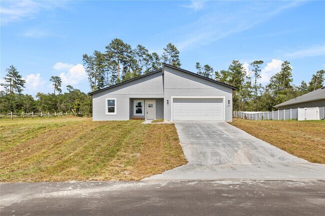 Foto del edificio - 17739 SW 35th Ave Rd