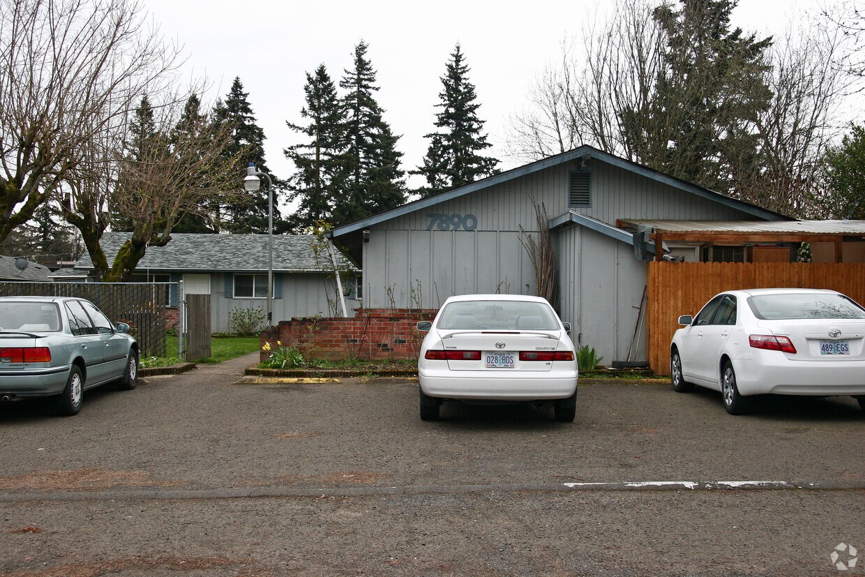 Foto del edificio - 7900 SE Clackamas