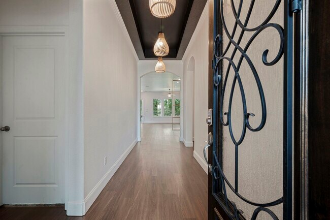 Building Photo - 2021 Capriccio Dr