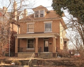 Building Photo - 2132 Summit St