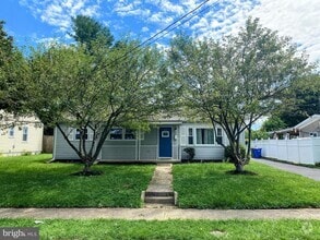 Building Photo - 306 Adam Rd