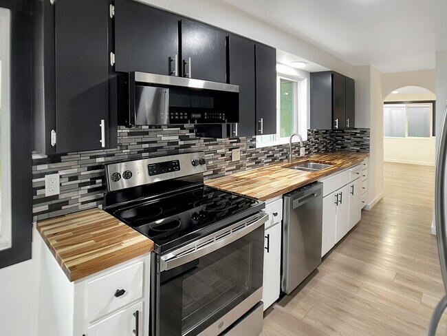 Foto del edificio - Wyoming Avenue Duplex