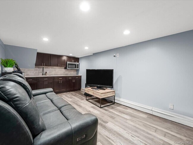 Foto del edificio - 434 N Alleghany Ave