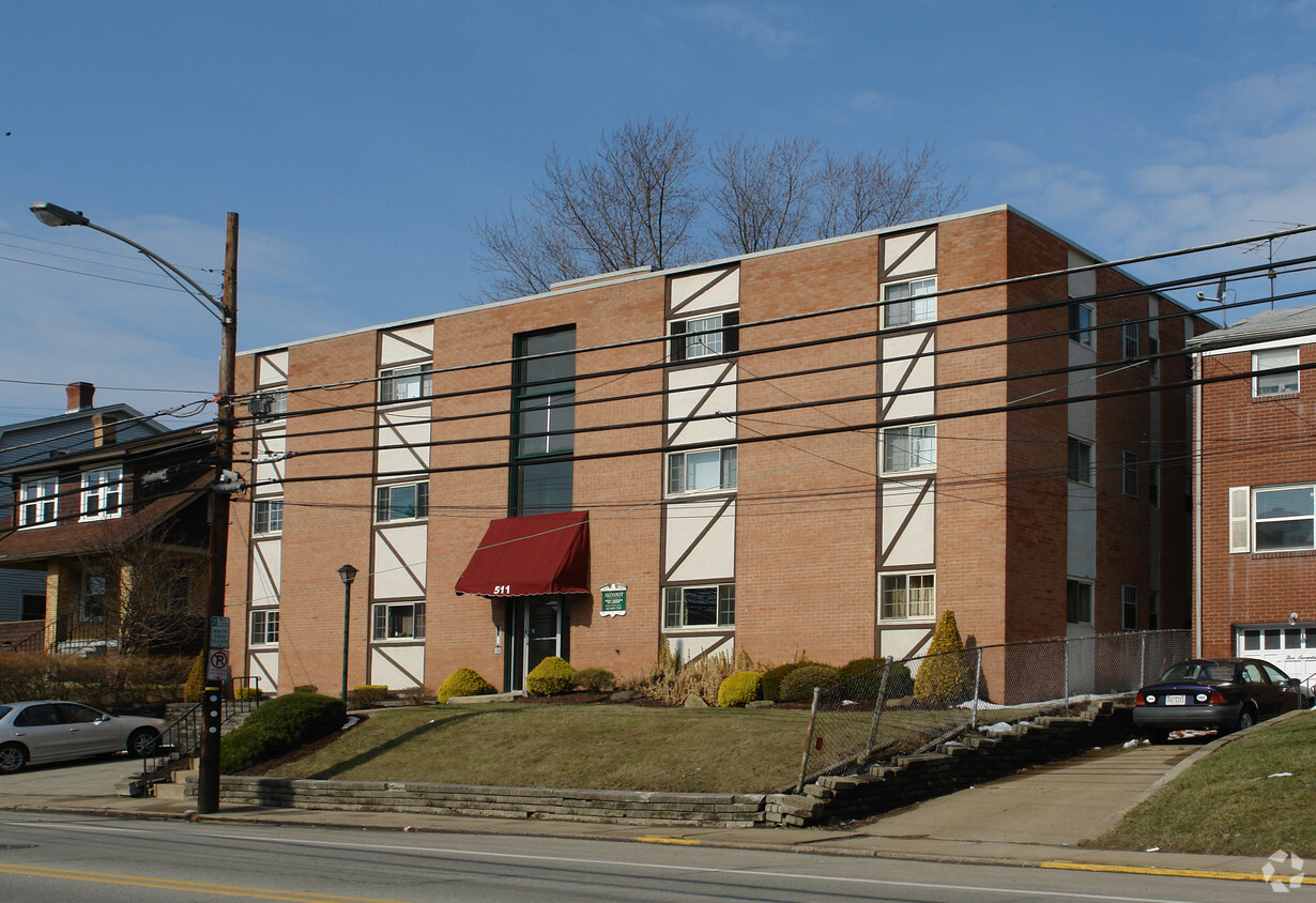 Primary Photo - 511 Freeport Rd