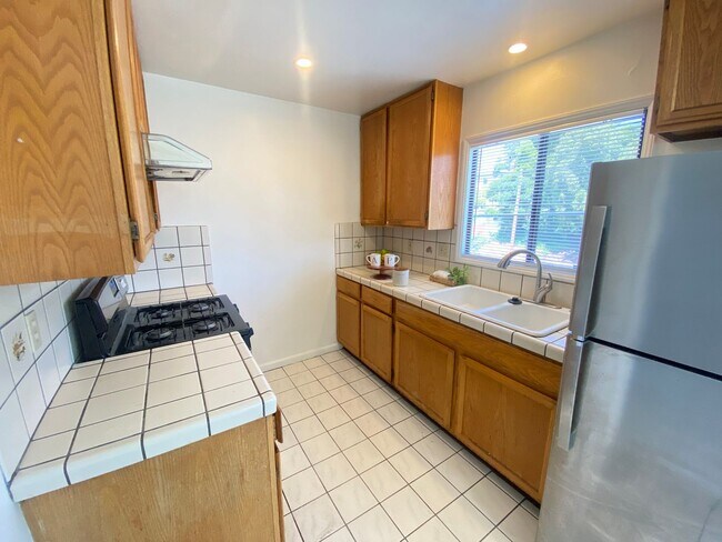 Foto del edificio - 3457-3459 Morrison Ave