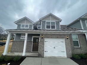 Building Photo - 1715 Manuka Ln