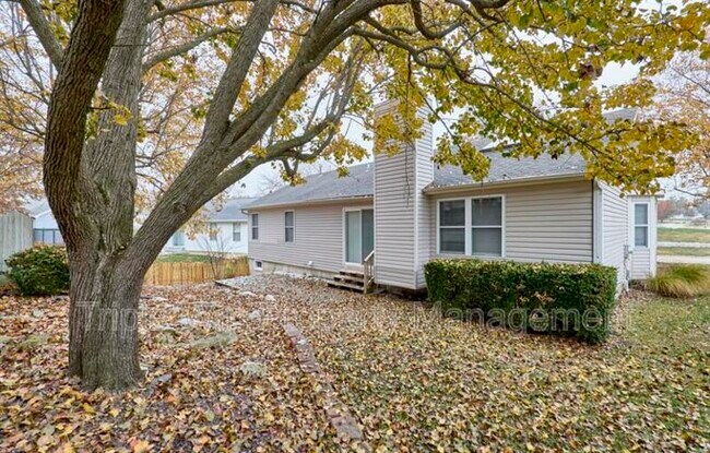 Foto del edificio - 121 Walnut Hill Dr