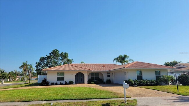 Foto del edificio - 2942 Tuckerstown Dr