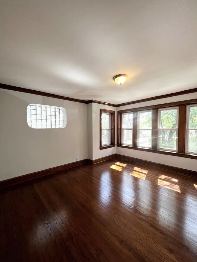 Foto del edificio - 4156 W Belden Ave
