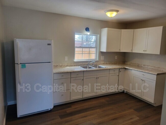 Foto del edificio - 4900 Maryville Rd