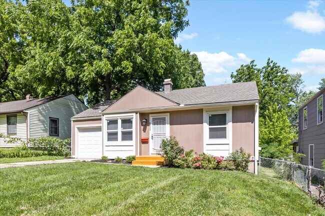 Foto del edificio - 8023 Garfield Ave