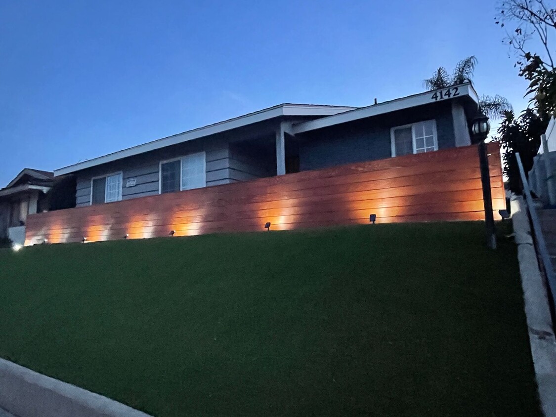 Foto principal - 4142 Hathaway Ave