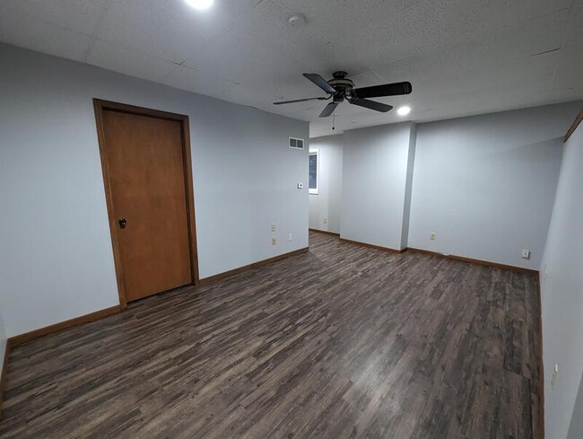 Foto del edificio - 110 N 1st St