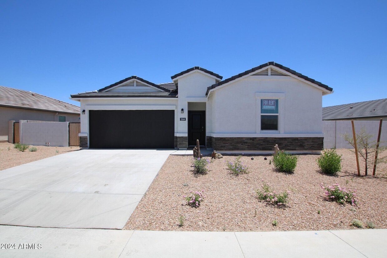 Primary Photo - 3564 N Mia Ln