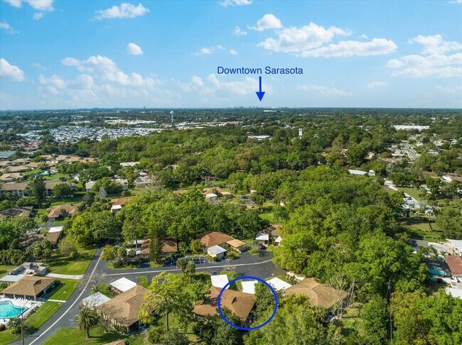 Foto del edificio - 2304 Lark Ln