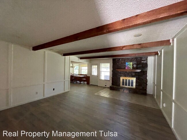 Foto del edificio - 3 br, 2 bath House - 2400 W Edgewater St