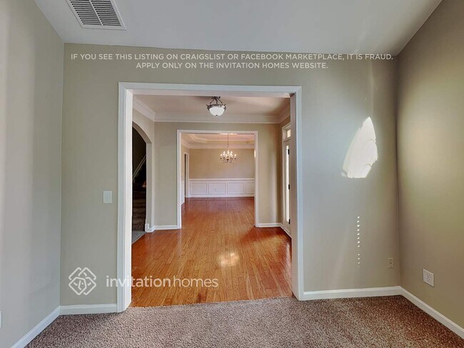 Foto del edificio - 1160 Martins Down Dr SE