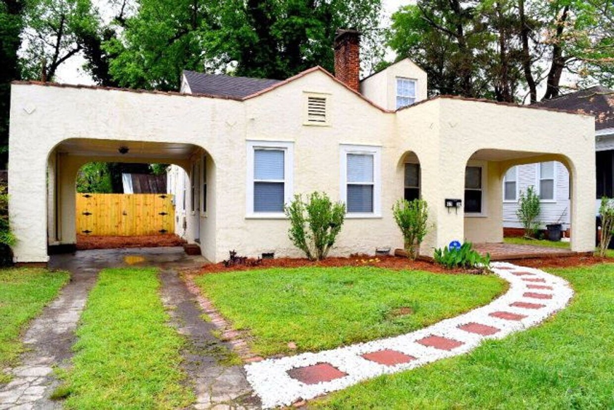 Foto principal - Cozy 3 bedroom home