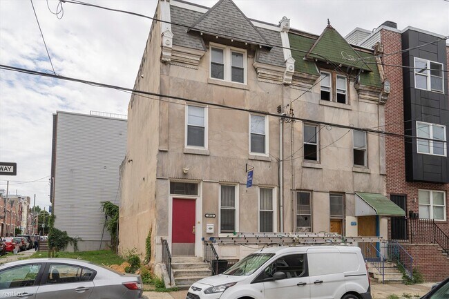 Foto del edificio - 1 br, 1 bath Triplex - 1812 W BERKS ST Unit 3