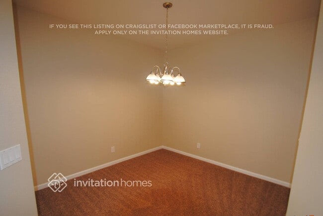 Foto del edificio - 3817 Mt Carmel Ln