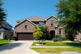 Building Photo - 13966 Clusterberry Dr