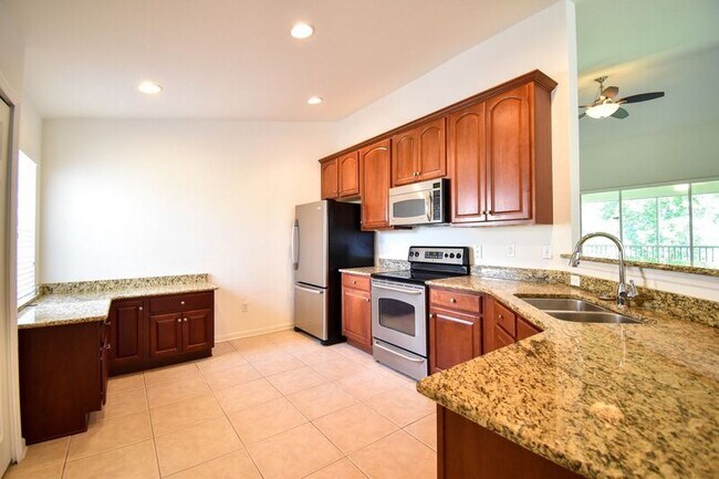Building Photo - 5228 Maxon Terrace