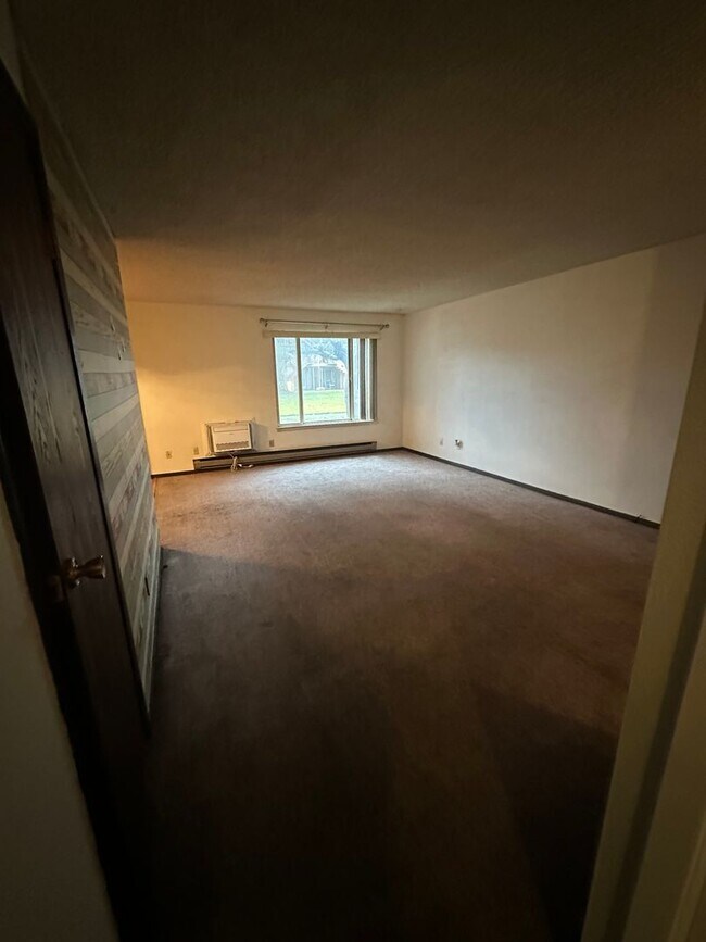 Foto del edificio - Charming 2 Bed, 1 Bath Condo: Affordable L...