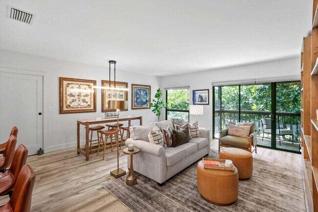 Building Photo - 13334 Polo Club Rd
