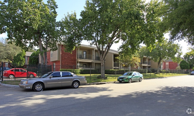 Sabo Village Apartments Houston Tx Building Photo Sabo Village