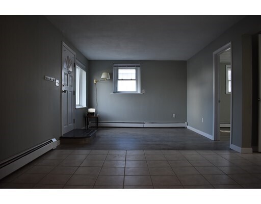 Building Photo - 114 Johnson Ave