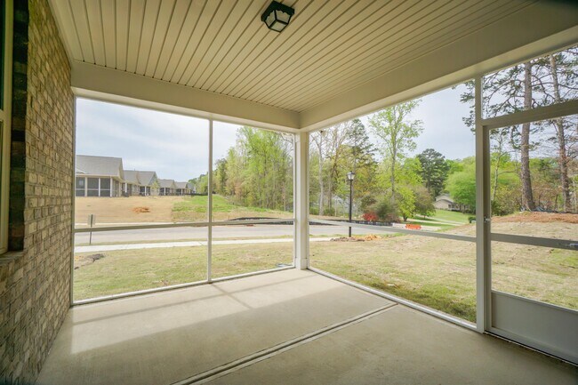 Foto del edificio - 3407 Marchers Trace Dr