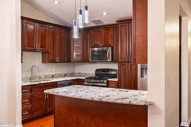 Building Photo - 2673 S Embers Ln