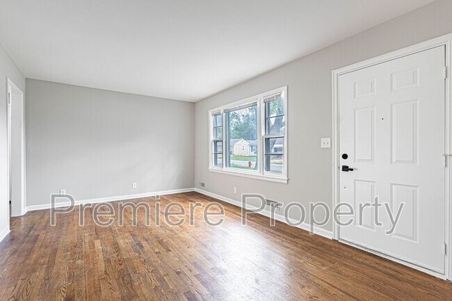 Foto del edificio - 5504 E 101st St