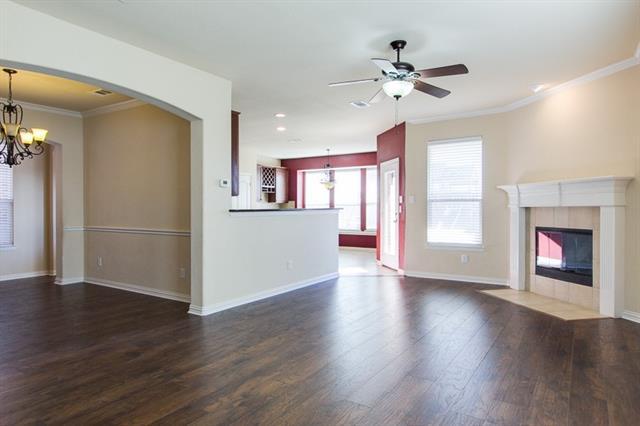 Building Photo - 16012 Alvarado Dr