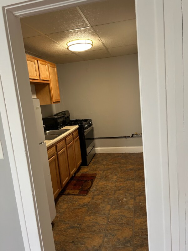 Building Photo - 80 Conklin Ave