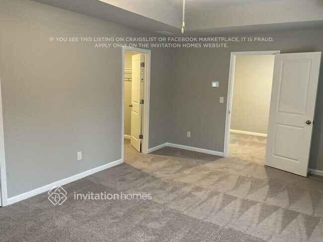 Foto del edificio - 105 Streambank Ct