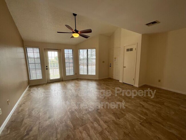 Foto del edificio - 8888 N 47th Ave