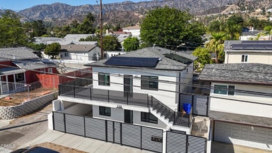 Building Photo - 112 N Kenneth Rd