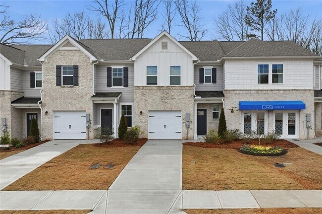 Building Photo - 204 Flier Dr