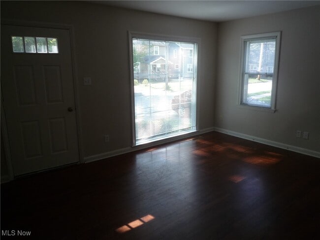 Foto del edificio - 2827 Norwood St