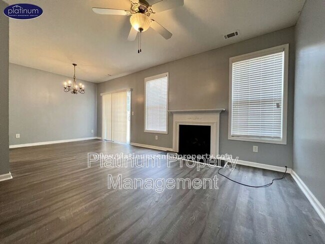 Foto del edificio - 1106 Treymont Ln SW