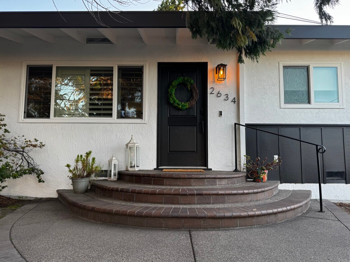 Photo - 2634 Emma Dr (Pinole, CA)