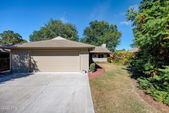 Building Photo - 1205 2 Mile Cir W