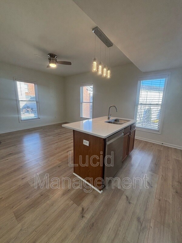 Foto del edificio - 10639 Meeting St