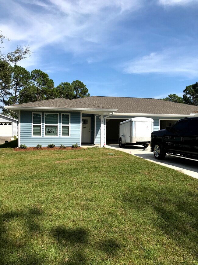 Foto del edificio - 2111 Bent Oak Ct