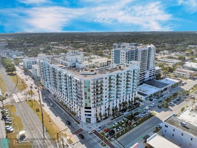 Building Photo - 140 S Dixie Hwy