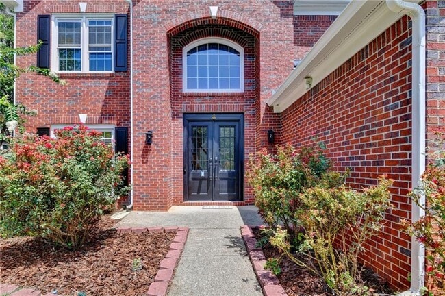 Building Photo - 2835 Crestmont Ct