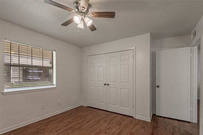 Building Photo - 600 Palm St