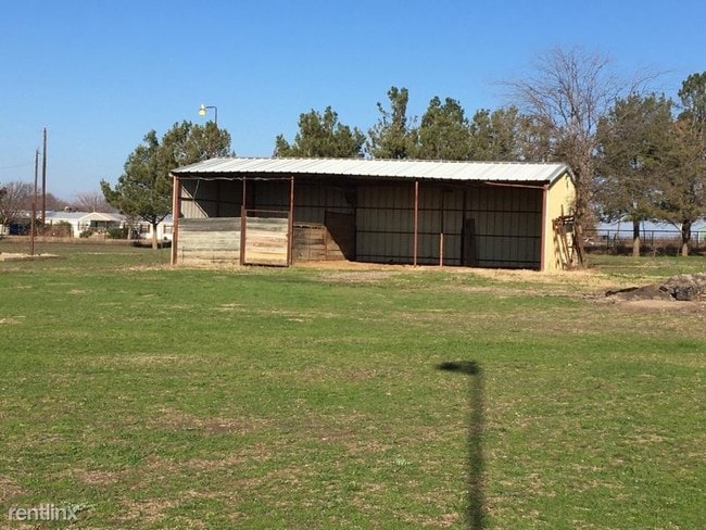 Building Photo - 3 br, 2 bath House - 2500 Howell Dr